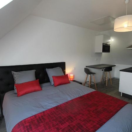 Studio Ouest Cuisine Prive Proche Centre Ville Loudéac Exteriör bild