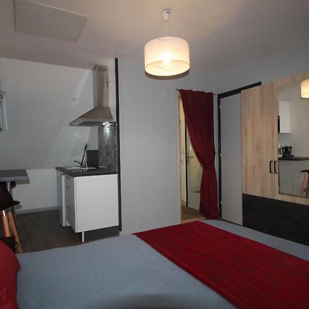 Studio Ouest Cuisine Prive Proche Centre Ville Loudéac Exteriör bild